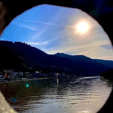 Wohnen Direkt An Mosel Und Goldbach * Bernkastel-Kues