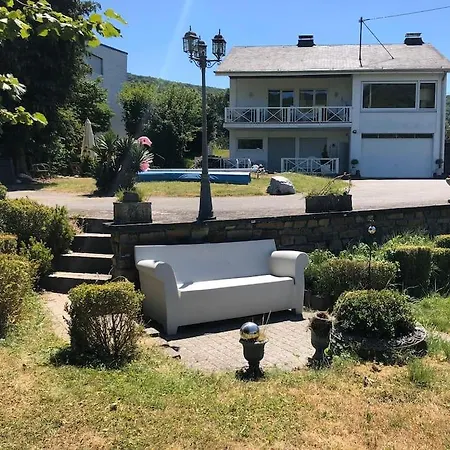 Wohnen Direkt An Mosel Und Goldbach Διαμέρισμα