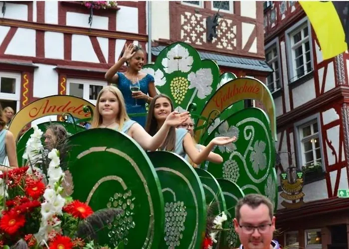 Apartamento Wohnen Direkt An Mosel Und Goldbach *