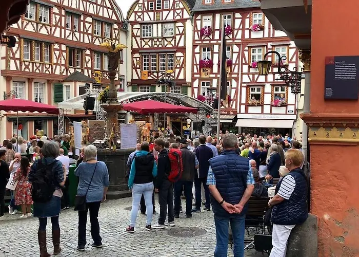 Wohnen Direkt An Mosel Und Goldbach * Bernkastel-Kues